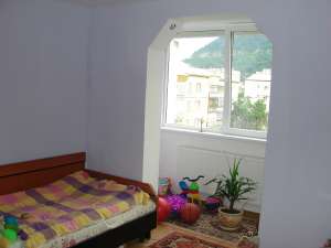 3 camere