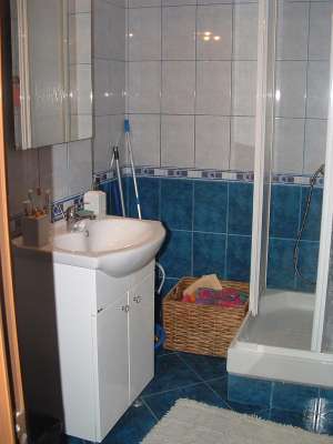 Vand apartament 2 camere