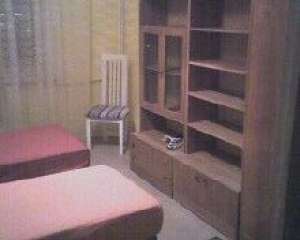 For rent 3 rooms apartment closed to Faculty of Medicine