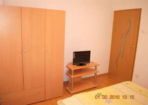 Particular inchiriez 2 camere Panduri