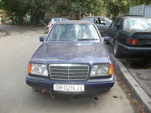 Dezmembrez Mercedes 250 Turbo Disel
