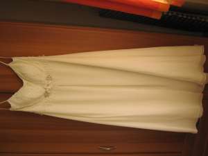 Rochie de mireasa, deosebita Agnes Toma