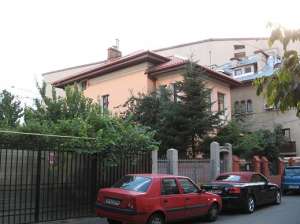 Reh-008-Inchiriere vila DOROBANTI