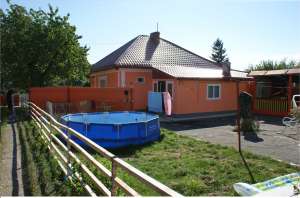 falticeni 2200mp teren cu vila si diverse anexe