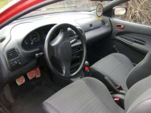 vand mazda 323 c