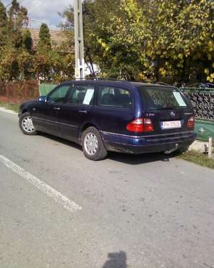 Mercedes E290 turbodiesel - Elegance