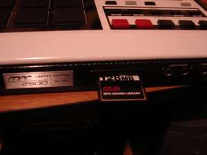 VIND AKAI MPC 2500 LIMITED EDITION