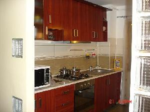 vand apt 4 camere dec in Curtea de Arges