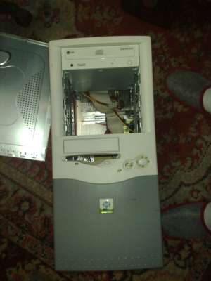 vand sistem athlon 2400+ 512 ram 64 video