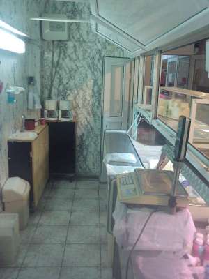 vanzare magazin alimentar hala obor