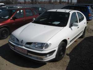 vand renault megan taxa veche