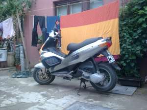 gilera runner