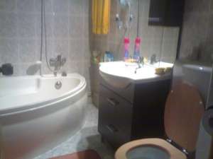 Vand apartament 2 camere Drobeta Turnu Severin
