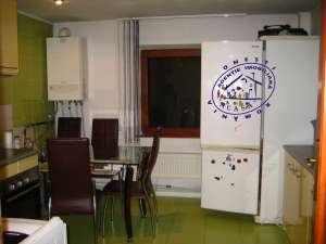 Ap. 3 camere decomandat in Onesti