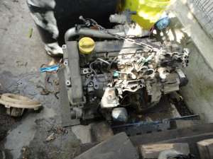 dezmemrari vand piese motor cv. caroserie