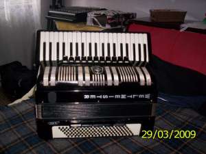 Vand acorden   Weltmeister s4 120 basi