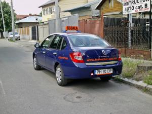 SCOALA DE SOFERI INSTRUCTOR AUTO PLOIESTI