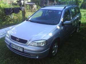 vand urgent opel astra caravan 1.7dti