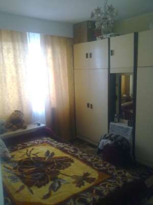 Vand apartament 2 camere Rm. Valcea
