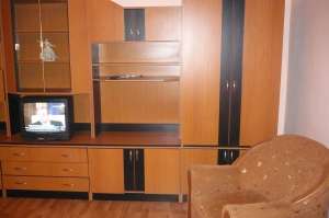 Ofer spre inchiriere apartament cu 2 camere