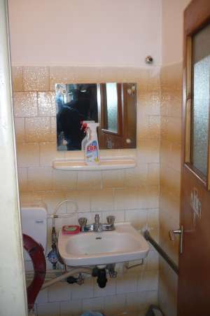 Vand apartament cu 3 camere