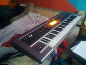 vand roland gw-7 necantata, a fost folista pt studiu.vand cu ritmuri+stativ