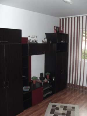 vand apartament 2 camere SD