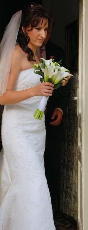 Vand rochie mireasa dantela