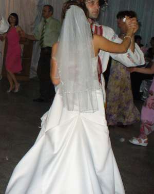 Vand rochie mireasa-Franta
