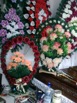 SERVICII FUNERARE