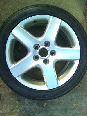 Vand sau schimb jante aliaj vw 17"