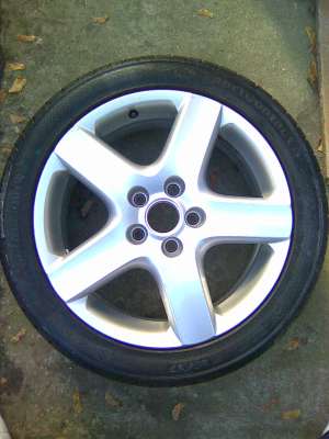 Vand sau schimb jante aliaj vw 17"