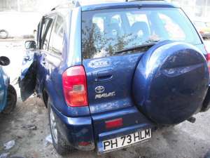 TOYOTA RAV4 2003