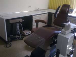 mobilier metalic medical de uz stomatologic