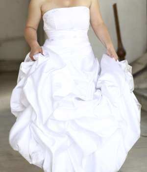 Vand Rochie de Mireasa