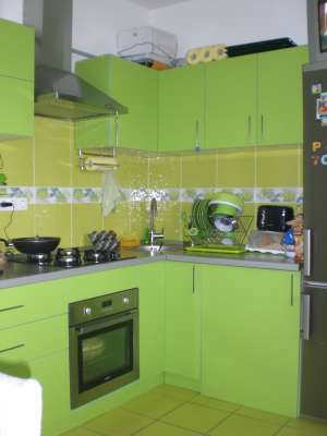 vand apt 2 camere la mansarda,  de lux