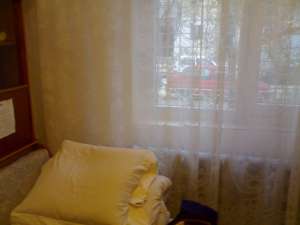 Ofer spre inchiriere apartament cu 3 camere, 