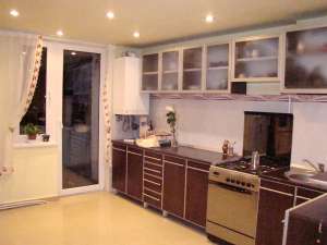 VAND AP. 4 CAMERE PETROSANI