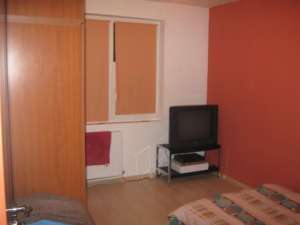 Vand apartament 4 cam Crangasi