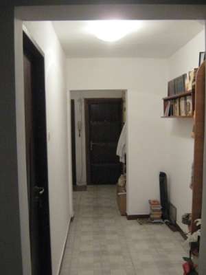 Vand apartament 4 cam Crangasi