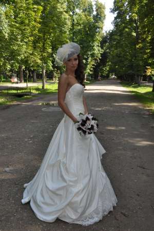 vand rochie mireasa MA CHERIE