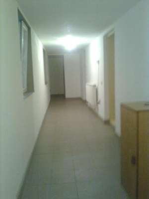 ofer spre inchiriere 2 camere la curte