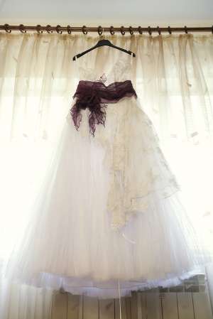 Vand rochie mireasa
