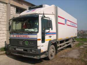 Vand Autoutilitara marca VOLVO - FL6