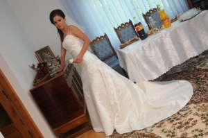 VAND ROCHIE DE MIREASA MON CHERIE MODEL 2010