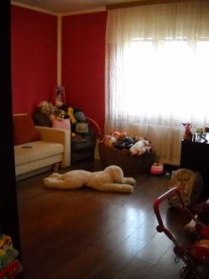 Vand casa caramida