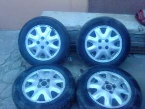 vand jenti aluminiu