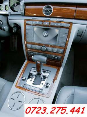 VOLKSWAGEN PHAETON CD DVD NAVIGATIE ROMANIA DETALIU 2011