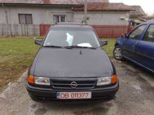 vand opel astra ieftin