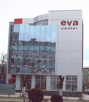 Oferta inchiriere spatiu comercial nou  in Resita